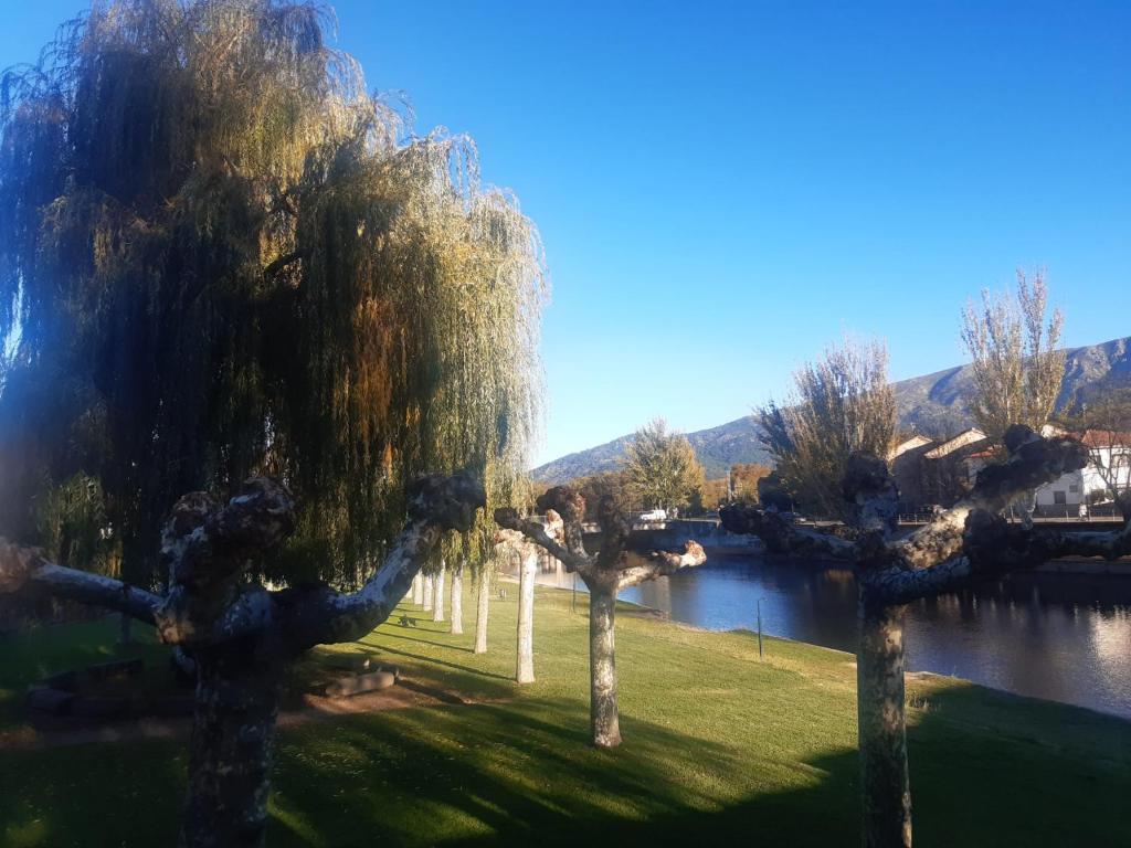 casa rural navaluenga
